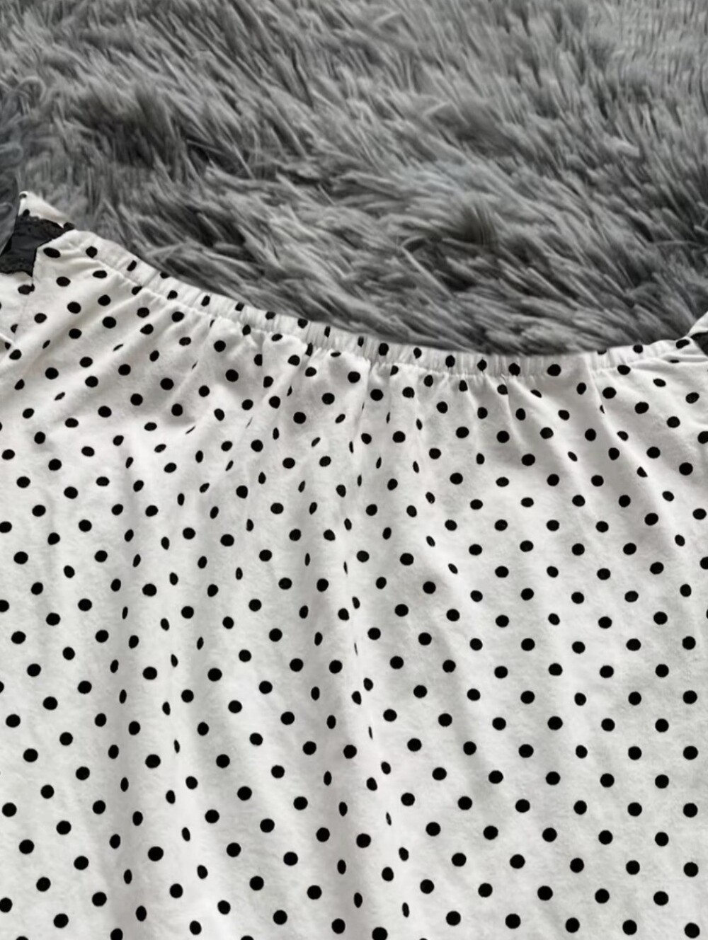 Women's Ruffled Pleated Polka Dot Print Contrast Lace Strapless Mini Dress - Picture 2 of 4
